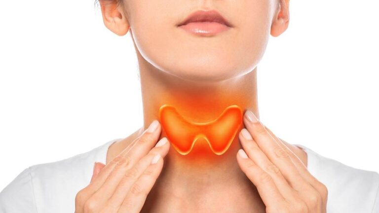 Major Signs of Hormonal Thyroid Disorder in Middle Age